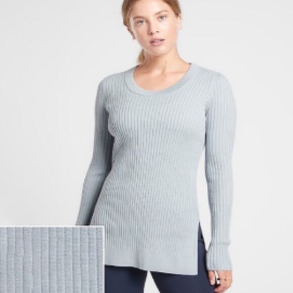 Athleta Glacial Blue Lincoln Park Ribbed Crew Neck XXS Side Slit Sweater 2020 - Picture 1 of 12